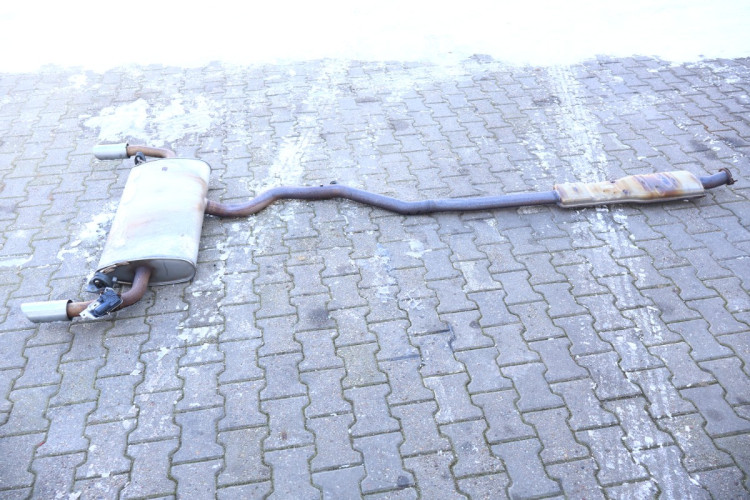 VOLVO V60 II 2.0 T6 RURA TŁUMIK WYDECH 82612707, 32138864