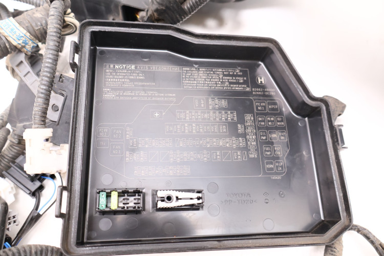 LEXUS RX IV 450H INSTALACJA KOMORY SILNIKA AB111-640W6-R