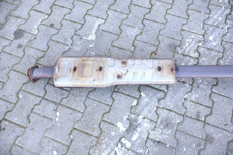 VOLVO V60 II 2.0 T6 RURA TŁUMIK WYDECH 82612707, 32138864