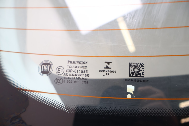 FIAT 500X KLAPA BAGAŻNIKA 679