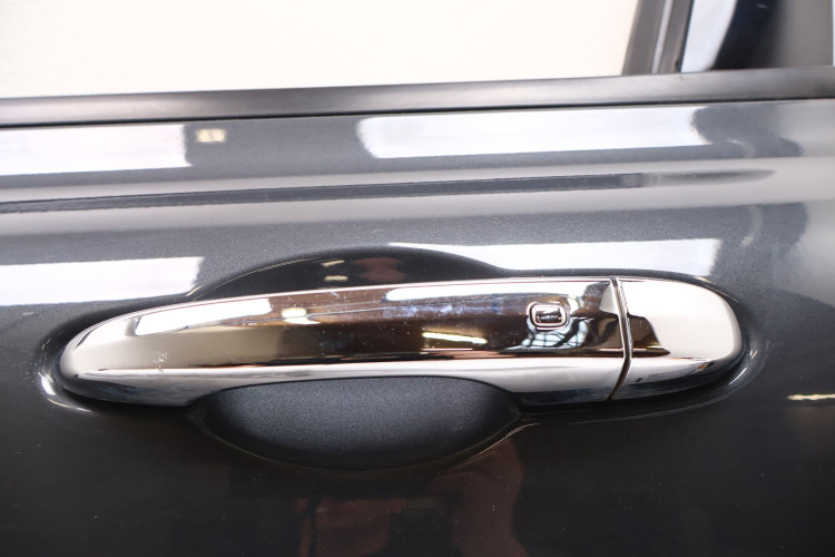 FIAT 500X DRZWI LEWE PRZÓD 679