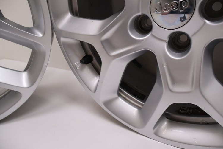 JEEP RENEGADE FELGI ALUMINIOWE 17X7.0 735577525