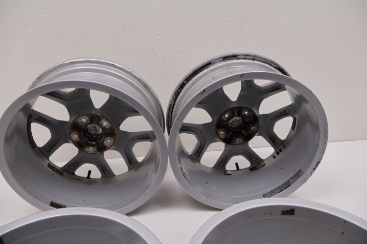 JEEP RENEGADE FELGI ALUMINIOWE 17X7.0 735577525