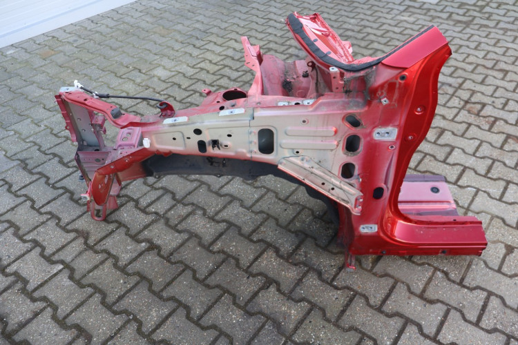 MITSUBISHI ECLIPSE CROSS ĆWIARTKA LEWA PRZÓD P62