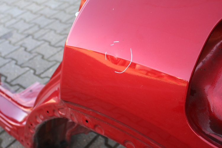MITSUBISHI ECLIPSE CROSS ĆWIARTKA BŁOTNIK LEWA TYŁ P62