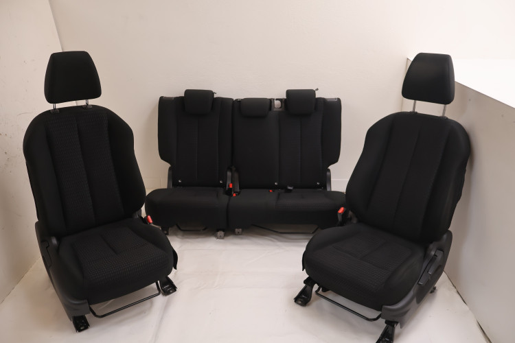 MITSUBISHI ECLIPSE CROSS FOTEL FOTELE KANAPA