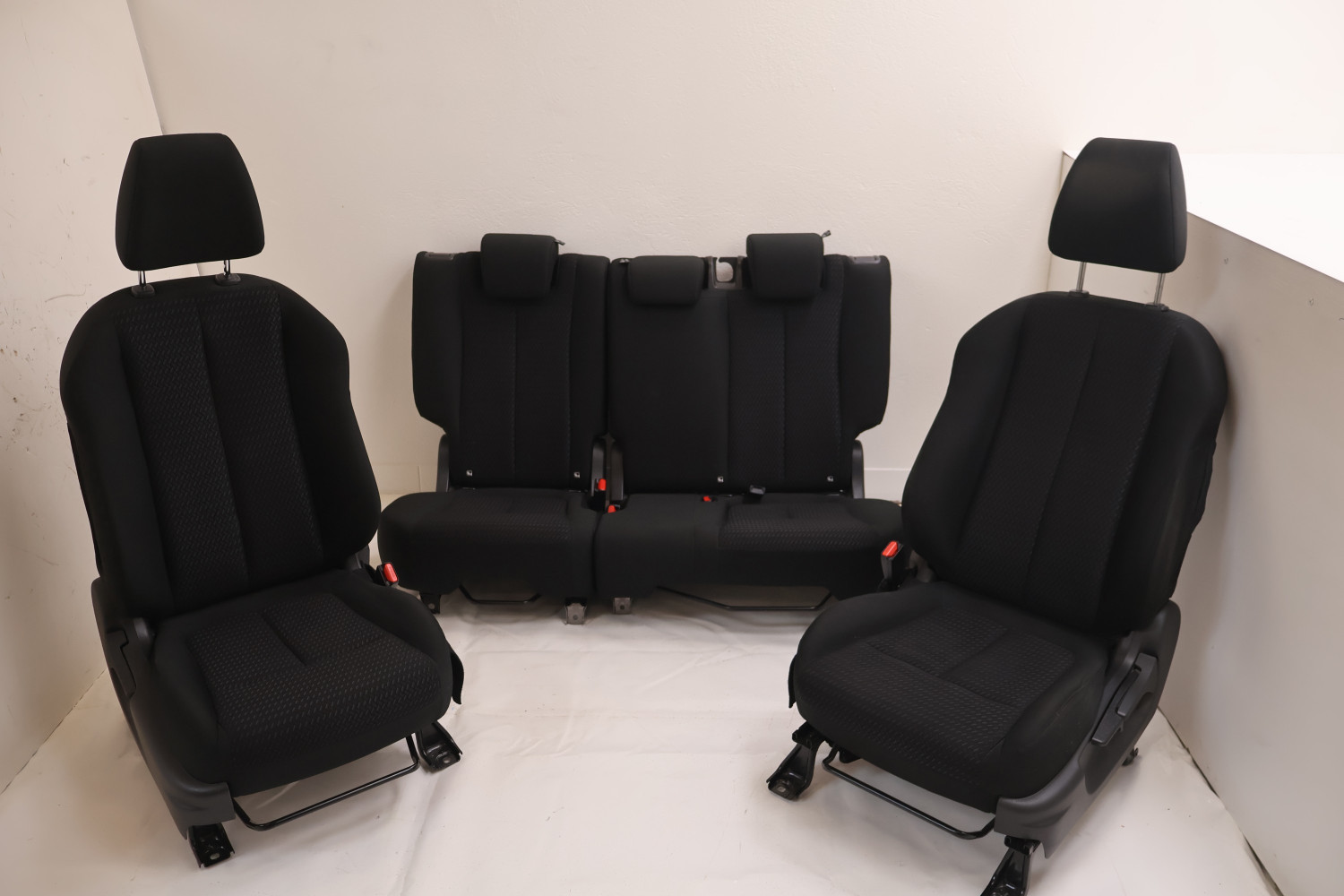 MITSUBISHI ECLIPSE CROSS FOTEL FOTELE KANAPA