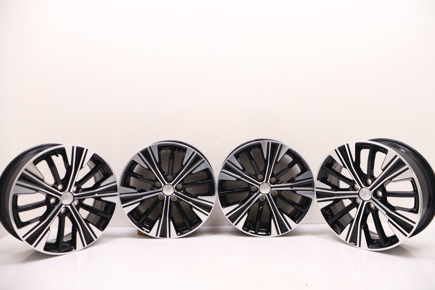 MITSUBISHI ECLIPSE CROSS FELGI ALUMINIOWE 18X7.0