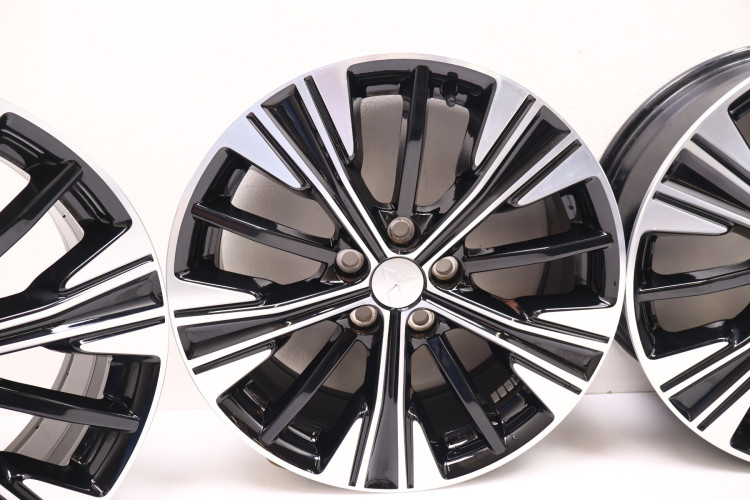 MITSUBISHI ECLIPSE CROSS FELGI ALUMINIOWE 18X7.0