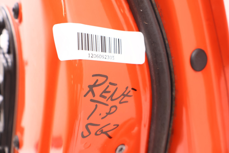 JEEP RENEGADE DRZWI PRAWE TYŁ 526