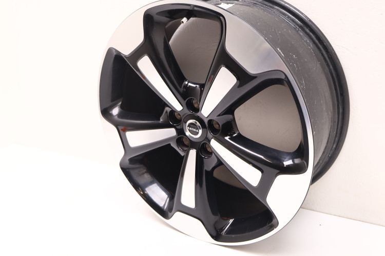 VOLVO XC40 FELGA ALUMINIOWA 20X8.0 31650009