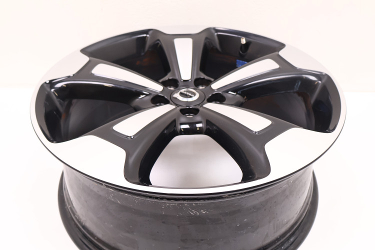 VOLVO XC40 FELGA ALUMINIOWA 20X8.0 31650009