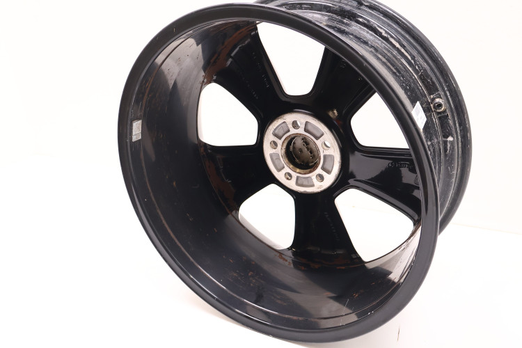 VOLVO XC40 FELGA ALUMINIOWA 20X8.0 31650009