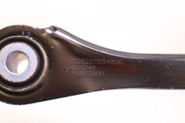 VOLVO XC40 2.0 D4 ZAWIESZENIE LEWE TYŁ 32246245, 32221134, 32221140