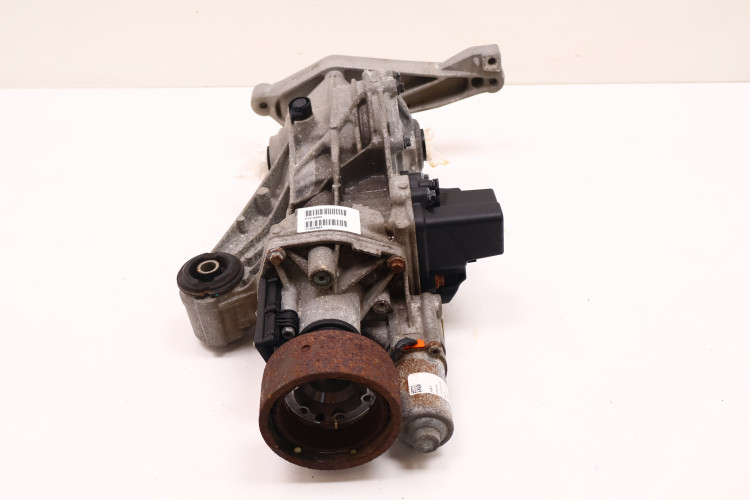 VOLVO XC40 2.0 D4 DYFER MOST TYŁ 31380867, P31367184