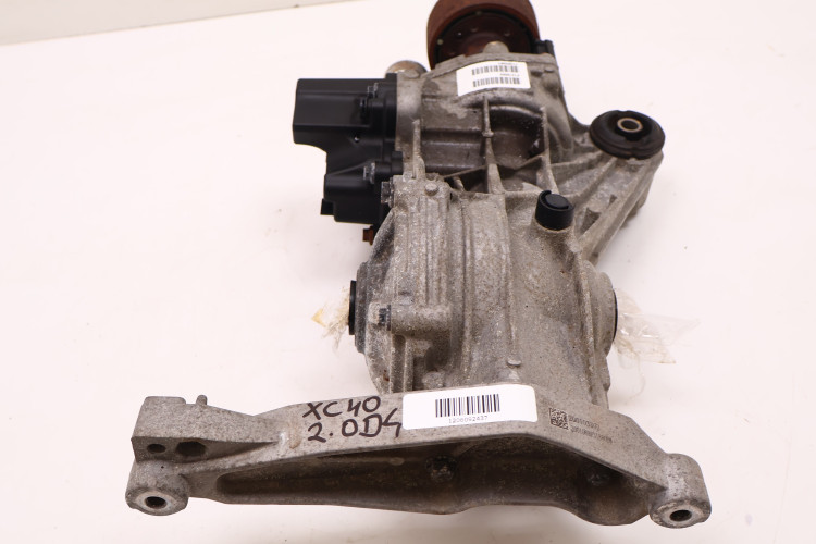 VOLVO XC40 2.0 D4 DYFER MOST TYŁ 31380867, P31367184
