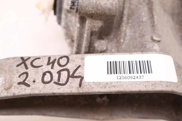 VOLVO XC40 2.0 D4 DYFER MOST TYŁ 31380867, P31367184
