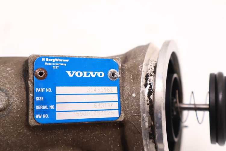 VOLVO XC40 2.0 D4 PRZEWÓD INTERCOOLERA 32222146, 31431981, 32224387