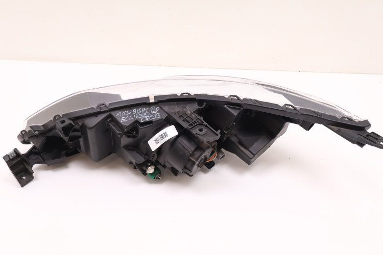 MITSUBISHI ECLIPSE CROSS LAMPA PRAWA PRZÓD FULL LED