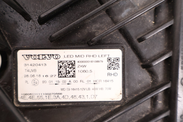 VOLVO XC60 II LAMPA LEWA PRZÓD UK 31420413