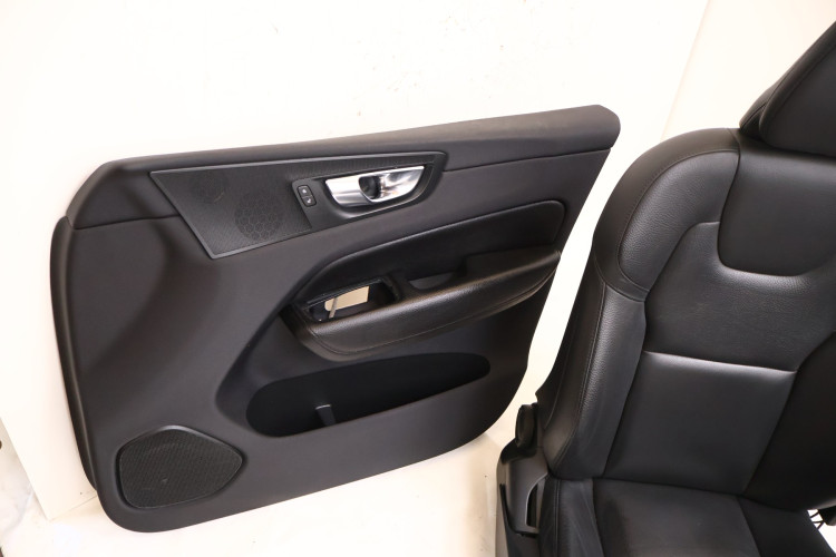 VOLVO XC60 II FOTEL FOTELE KANAPA UK