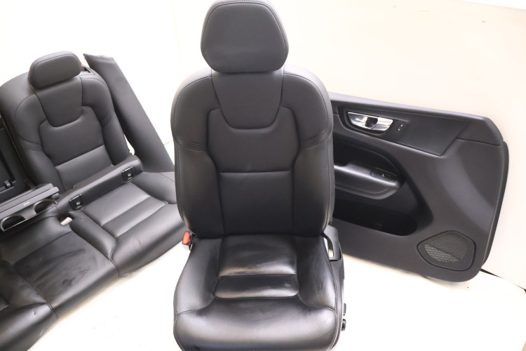 VOLVO XC60 II FOTEL FOTELE KANAPA UK