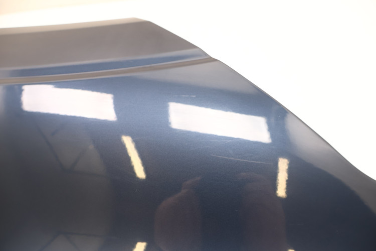 VOLVO XC60 II BŁOTNIK LEWY PRZÓD 723