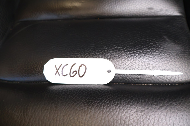 VOLVO XC60 II FOTEL FOTELE KANAPA UK