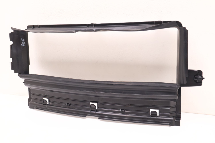 VOLVO XC60 II KIEROWNICA POWIETRZA 31425367