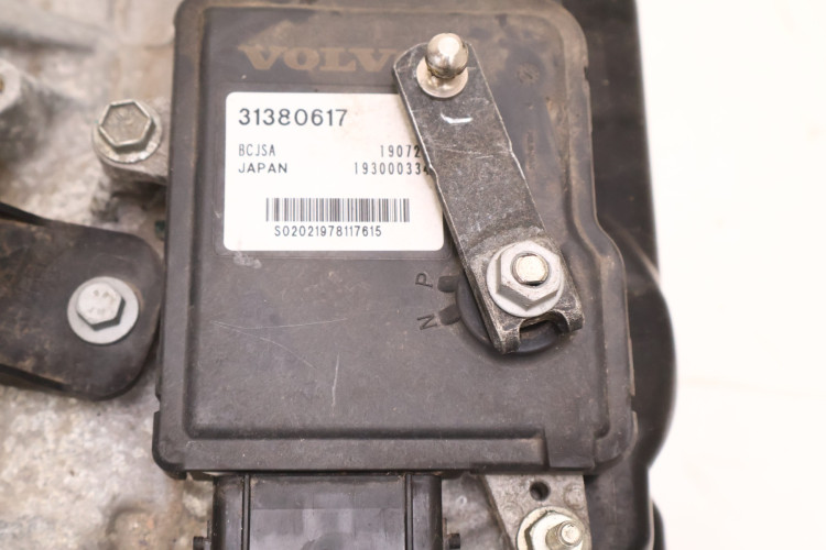 VOLVO XC60 II 2.0 T4 SKRZYNIA BIEGÓW 1285234, 31380617