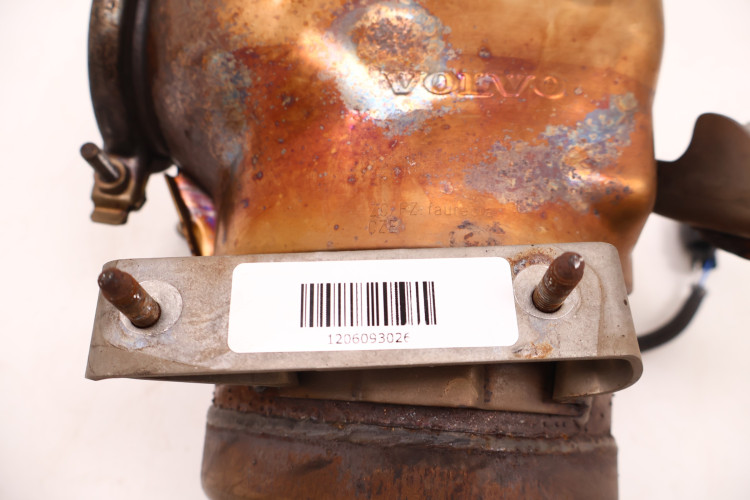 VOLVO XC60 II 2.0 T4 KATALIZATOR 32225475, 31697445