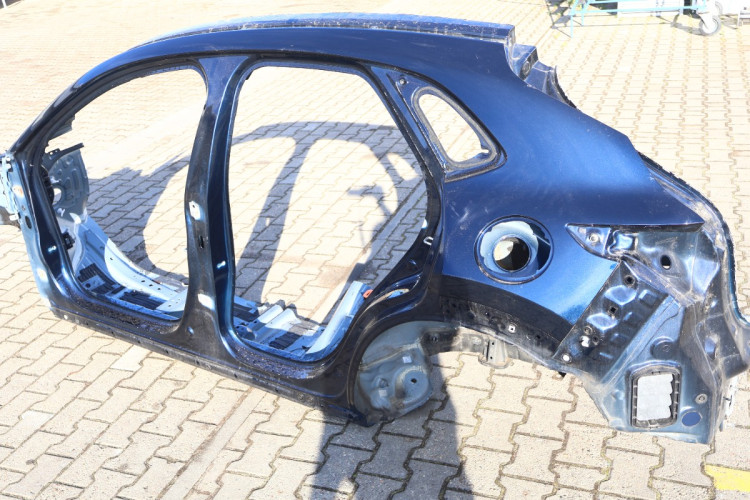 MAZDA CX-30 ĆWIARTKA BŁOTNIK LEWA TYŁ 42M