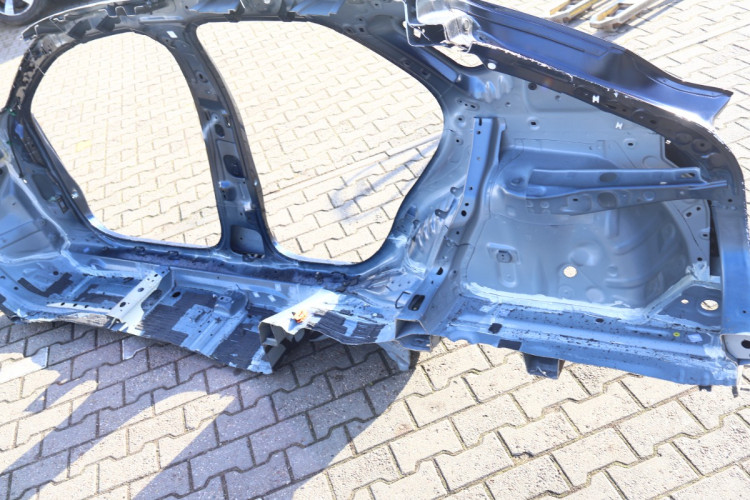 MAZDA CX-30 ĆWIARTKA BŁOTNIK PRAWA TYŁ 42M