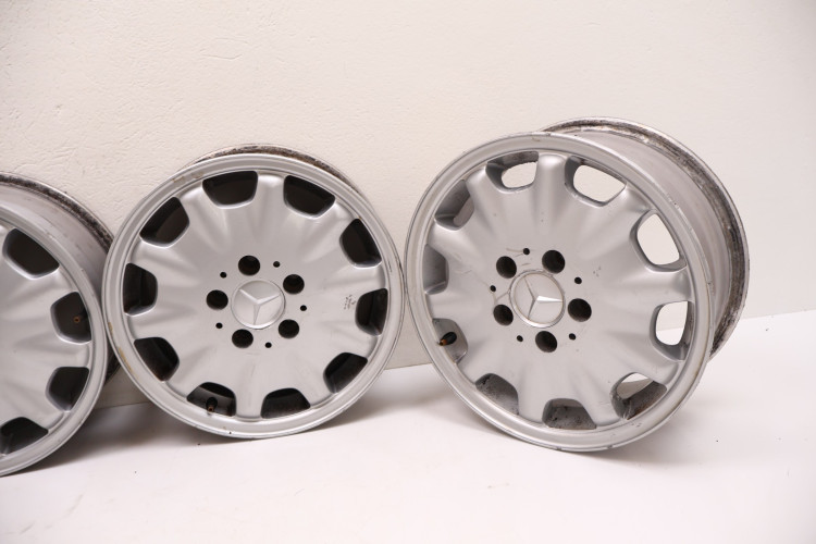 MERCEDES-BENZ W124 FELGI ALUMINIOWE 15X6.5 2104010802