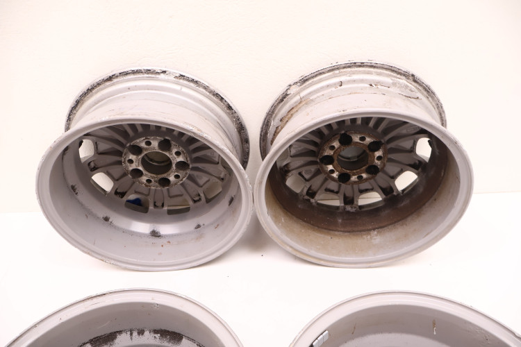 MERCEDES-BENZ W124 FELGI ALUMINIOWE 15X6.5 2104010802
