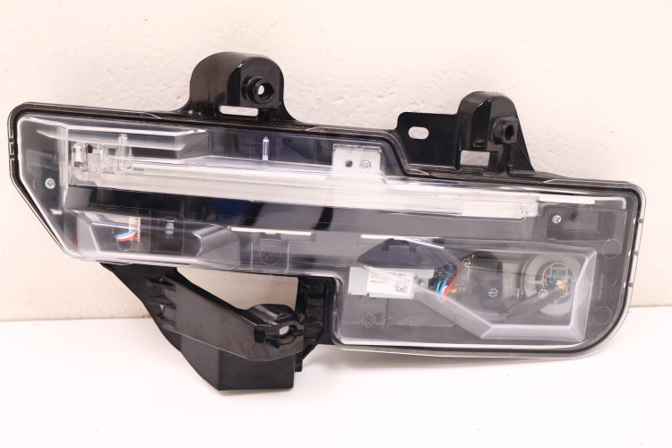 MAZDA CX-30 HALOGEN LED PRAWY DFR5-51060