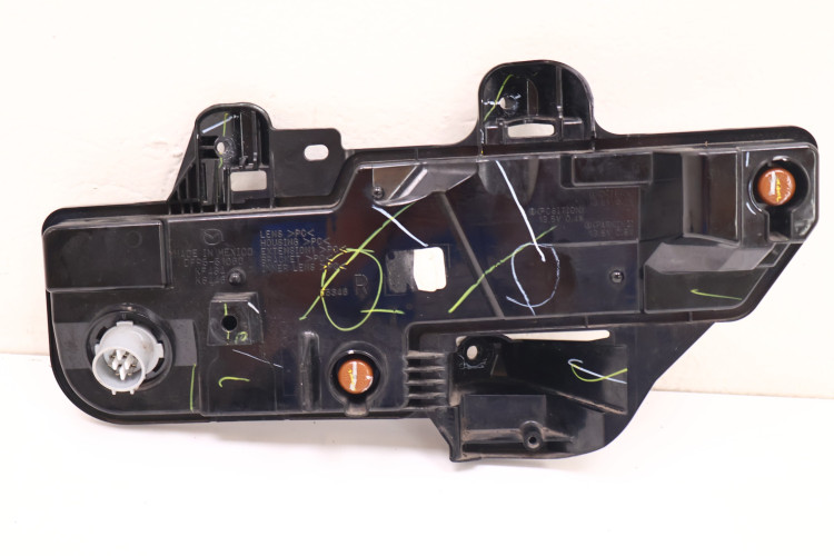 MAZDA CX-30 HALOGEN LED PRAWY DFR5-51060