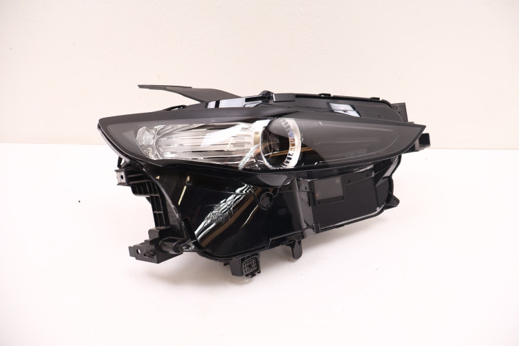 MAZDA CX-30 LAMPA PRAWA PRZÓD UK DFR5-67890