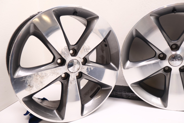 JEEP GRAND CHEROKEE WK2 FELGI ALUMINIOWE 20X8.0 1WQ09TRMAB