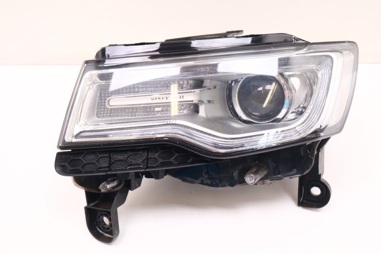 JEEP GRAND CHEROKEE WK2 LAMPA LEWA PRZÓD 68144705AG