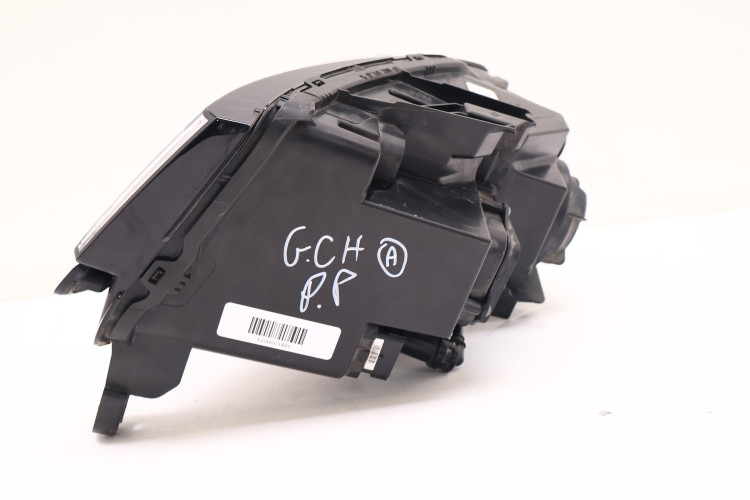 JEEP GRAND CHEROKEE WK2 LAMPA PRAWA PRZÓD 68144704AG