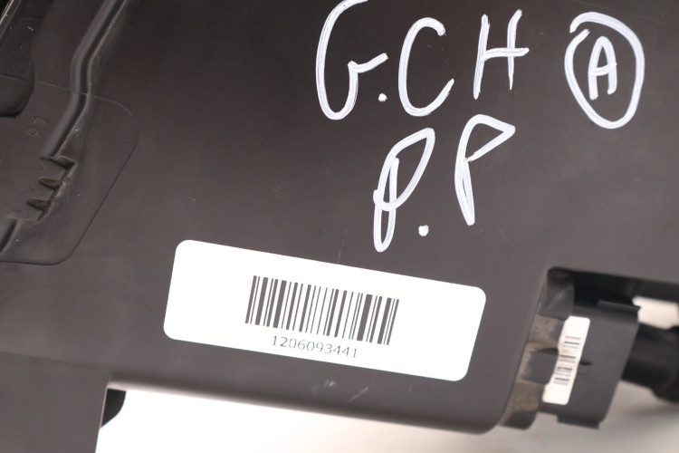 JEEP GRAND CHEROKEE WK2 LAMPA PRAWA PRZÓD 68144704AG
