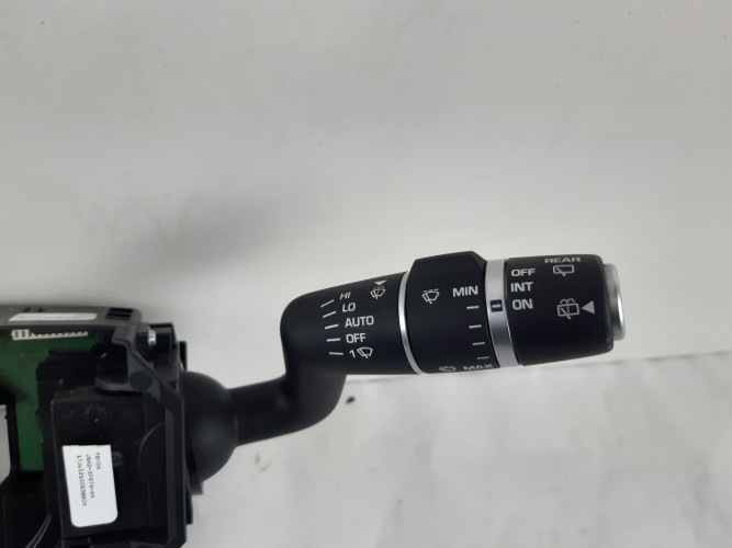 RANGE ROVER VELAR L560 2.0 D PRZEŁĄCZNIK ZESPOLONY J8A2-13N064-BB