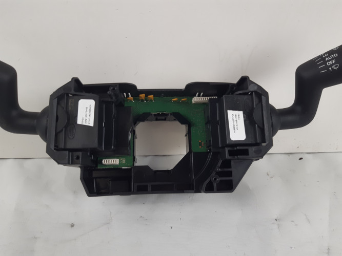RANGE ROVER VELAR L560 2.0 D PRZEŁĄCZNIK ZESPOLONY J8A2-13N064-BB