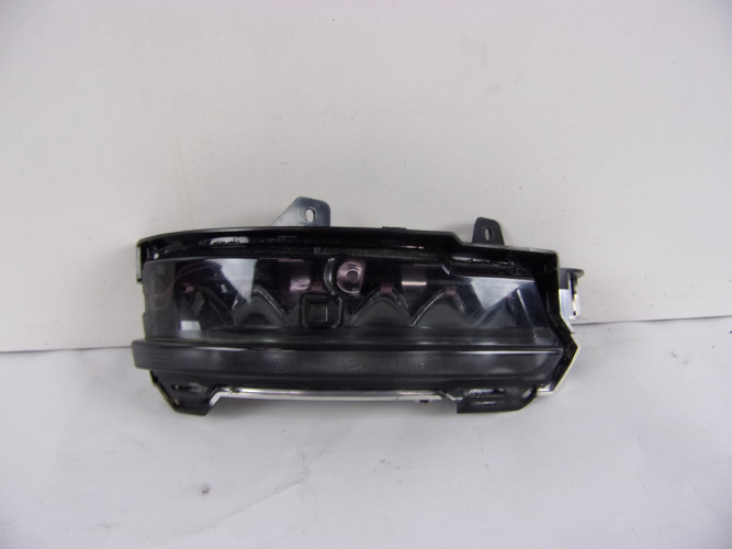 RANGE ROVER VELAR L560 KIERUNKOWSKAZ LUSTERKA PRAWY 65567