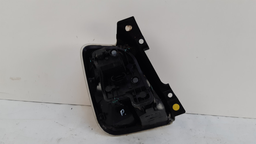 FIAT 500C CABRIO LAMPA PRAWA TYŁ ANGLIA
