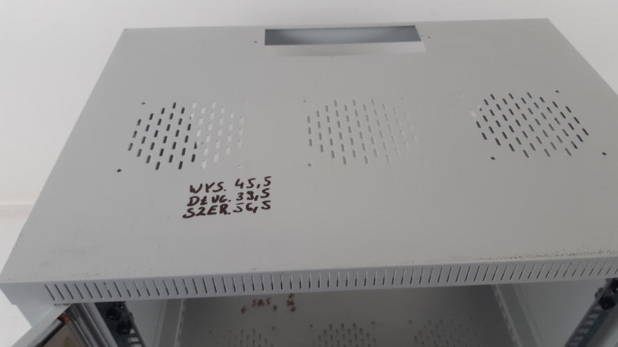 Szafa rack 45,5cm x 39,5cm x 56,5cm