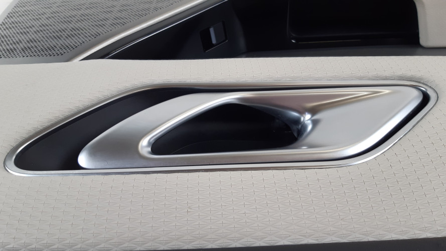 RANGE ROVER VELAR L560 BOCZEK DRZWI LEWY TYŁ