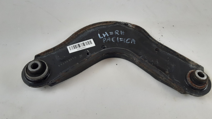 CHRYSLER PACIFICA 16- WAHACZ TYŁ 68235367