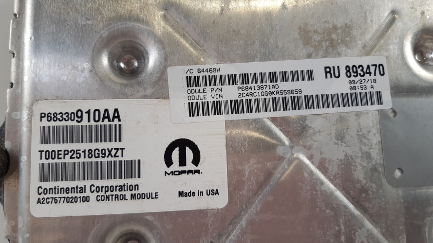 CHRYSLER PACIFICA 3.6 16- KOMPUTER SILNIKA 68330910AA